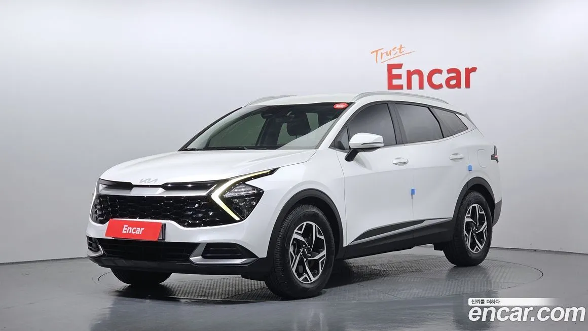 Kia Sportage — фото 1