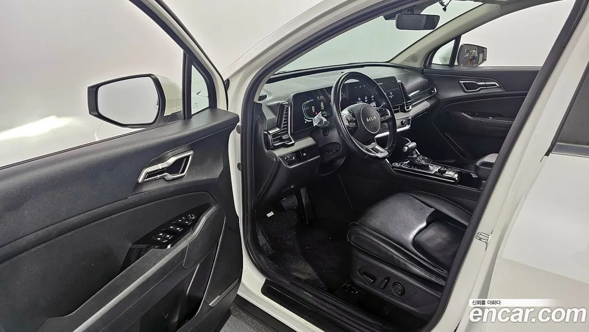 Kia Sportage — фото 10