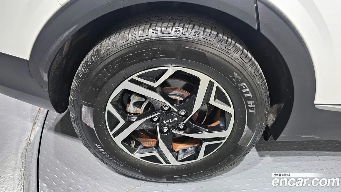 Kia Sportage — фото 5