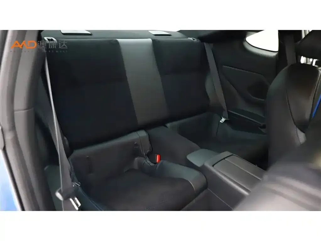 Subaru BRZ 2023 из CN, фото 8