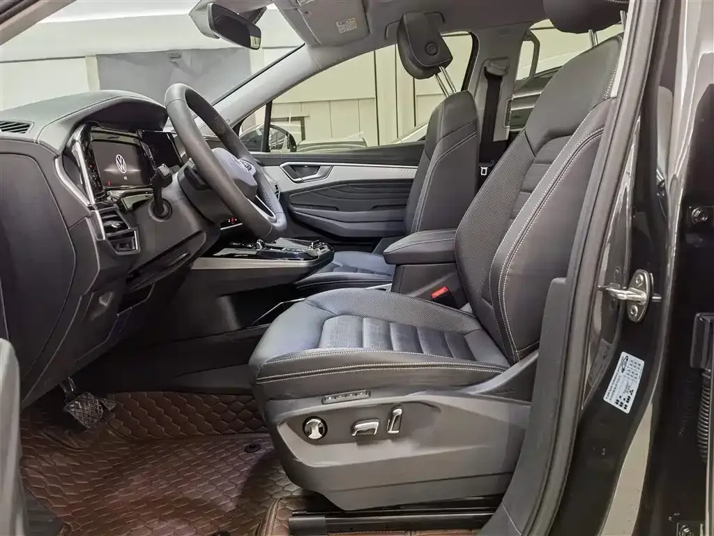 Volkswagen Talagon 2024 из CN, фото 10