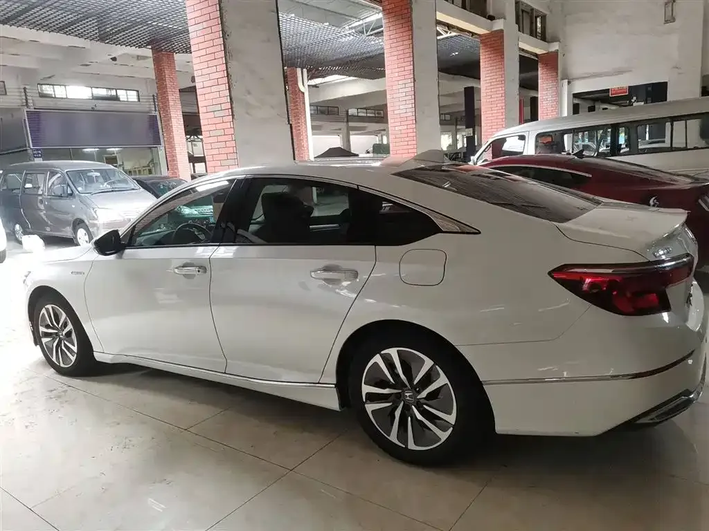 Honda Inspire 2021 из CN, фото 5