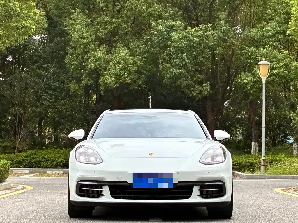 Porsche Panamera — фото 2