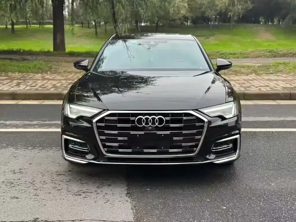 Audi A6L 2022 из CN, фото 2