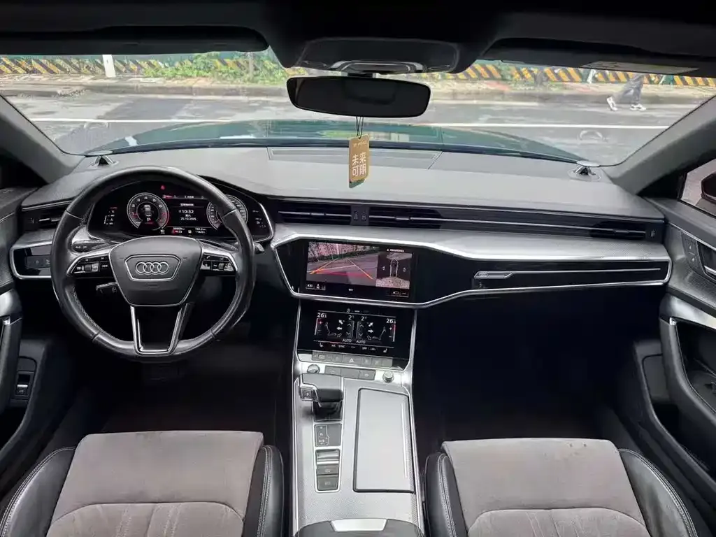 Audi A6L 2022 из CN, фото 4