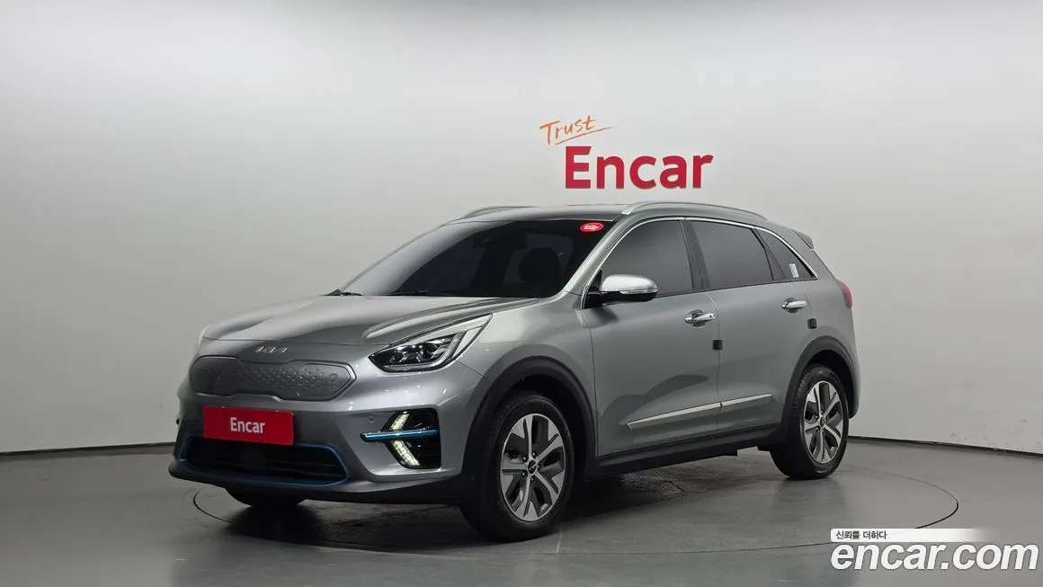 Kia Niro — фото 1