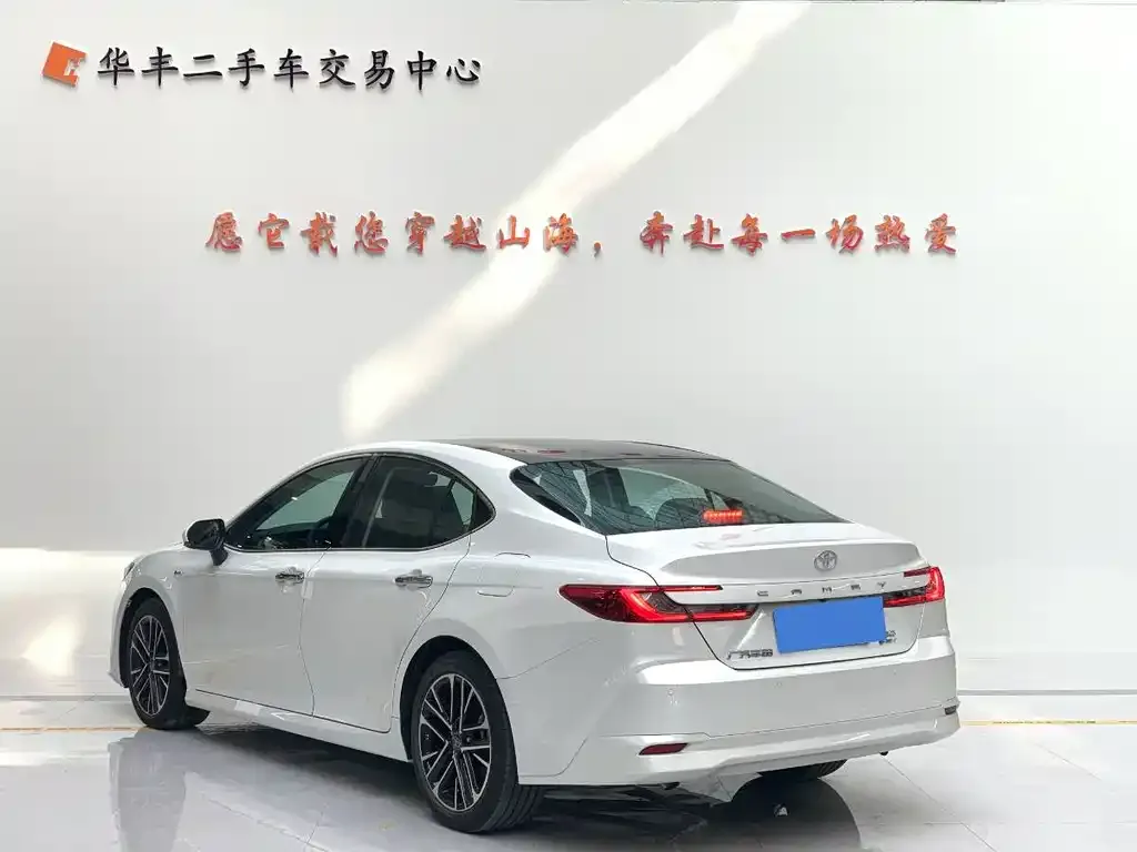 Toyota Camry 2025 из CN, фото 6