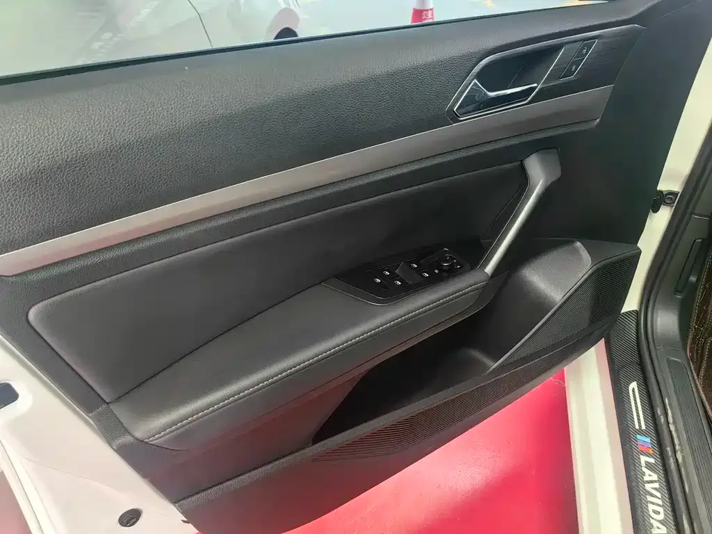 Volkswagen Lavida 2021 из CN, фото 7