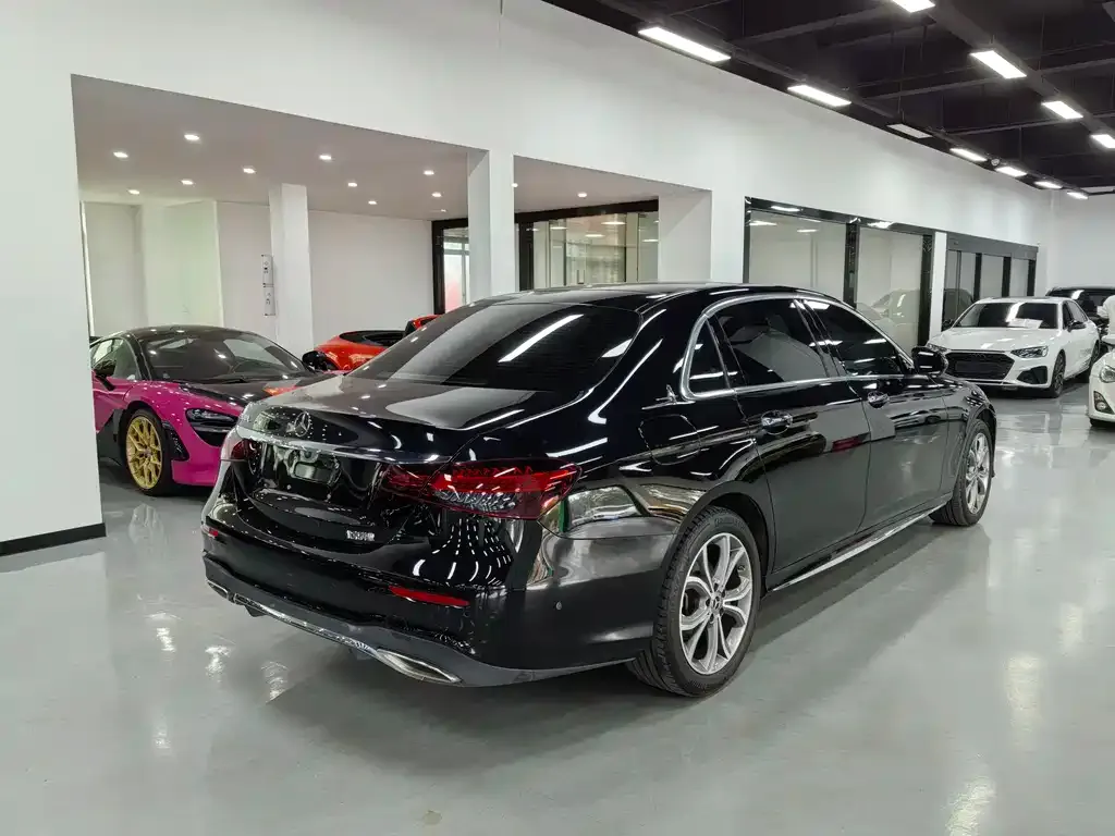 Mercedes-Benz E-Class 2022 из CN, фото 5