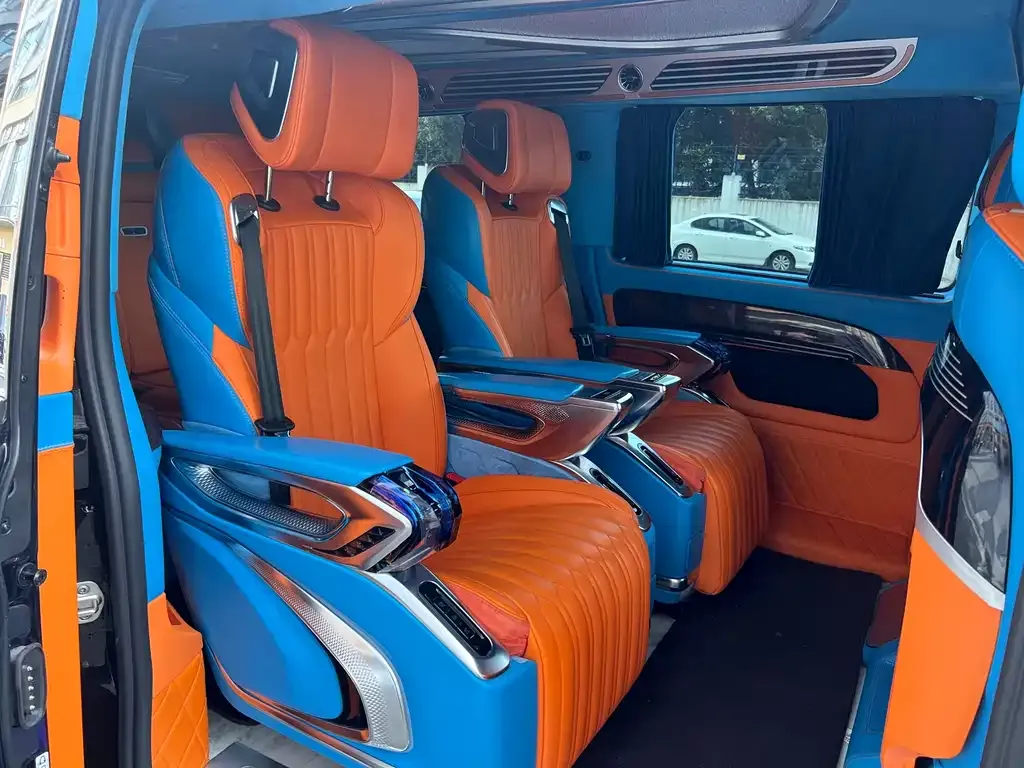 Mercedes-Benz Vito 2023 из CN, фото 8