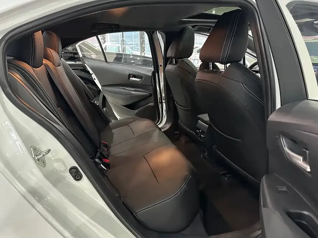 Toyota Levin 2021 из CN, фото 10