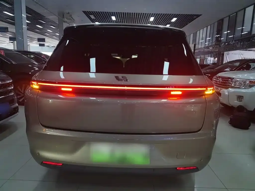 Li Auto L8 2024 из CN, фото 6