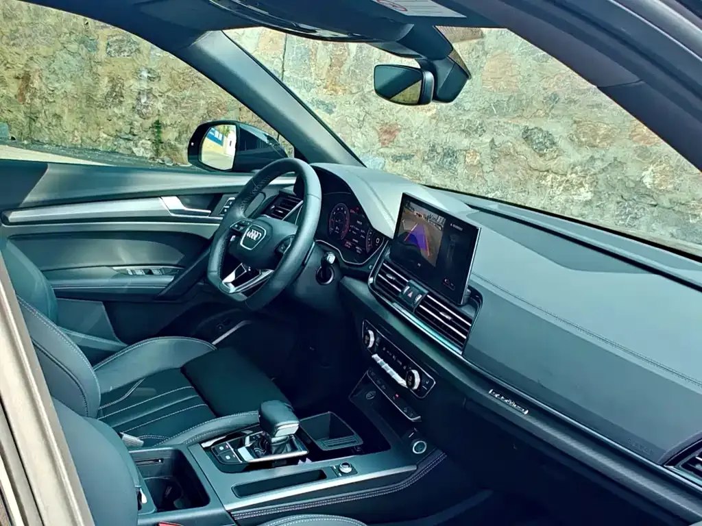 Audi Q5L 2024 из CN, фото 8