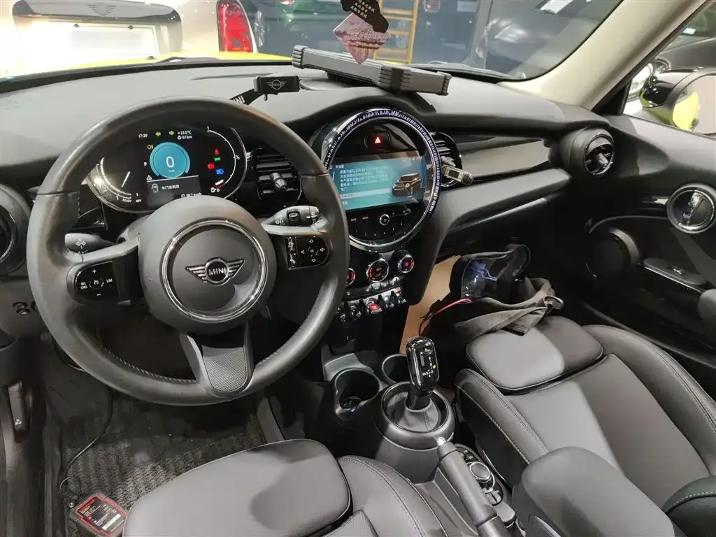 MINI Cooper (3-door) 2022 из CN, фото 10