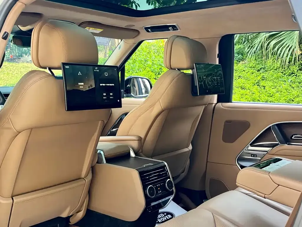 Land Rover Range Rover 2023 из CN, фото 8