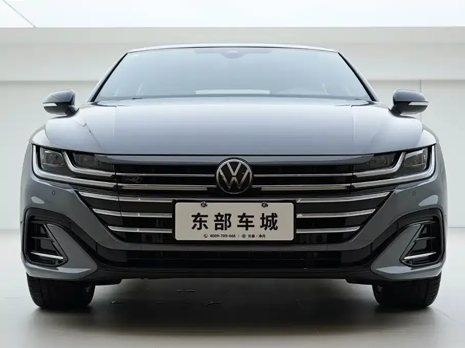 Volkswagen CC 2024 из CN, фото 2