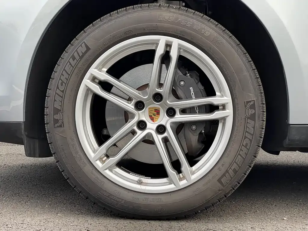 Porsche Macan 2025 из CN, фото 7