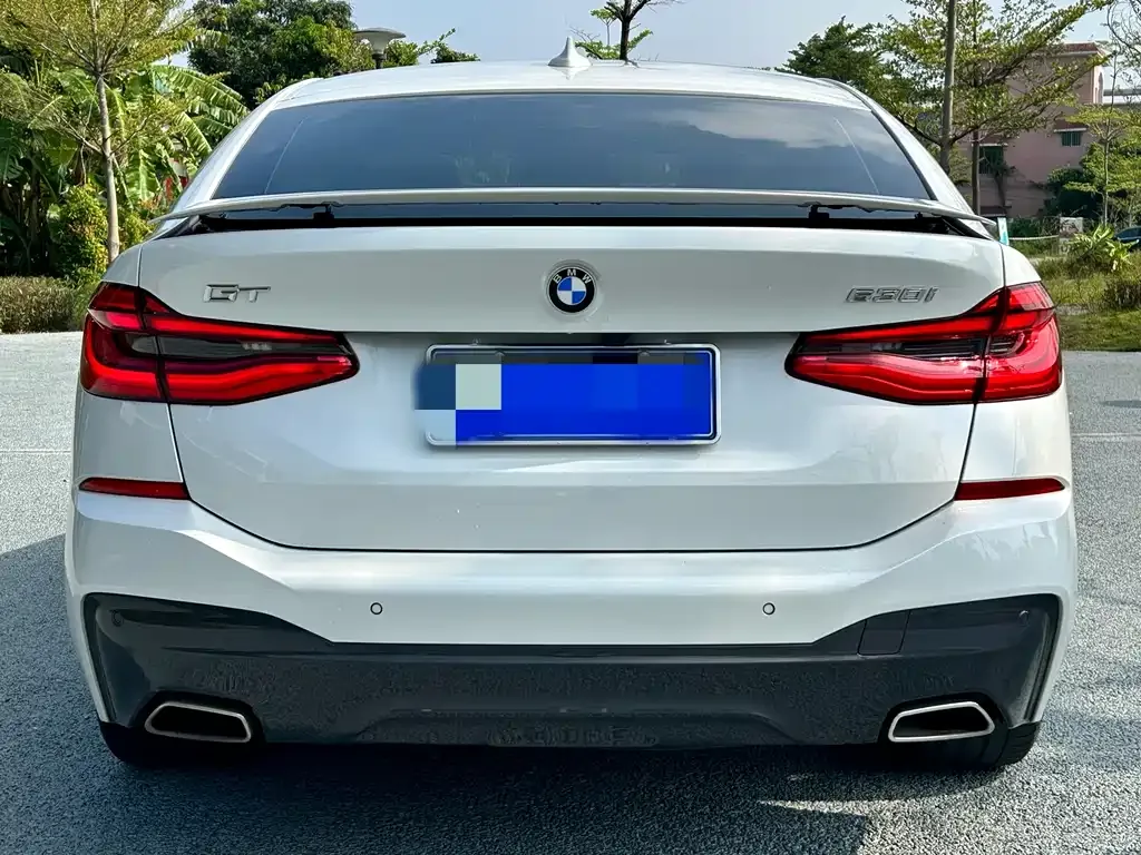 BMW 6 Series GT 2022 из CN, фото 5