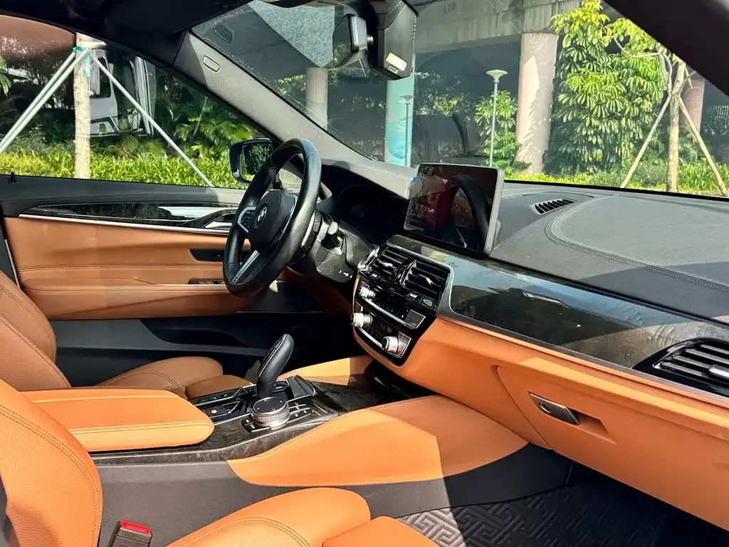 BMW 6 Series GT 2022 из CN, фото 8