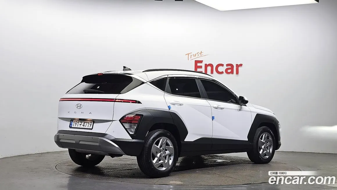 Hyundai Kona 2023 из KR, фото 2