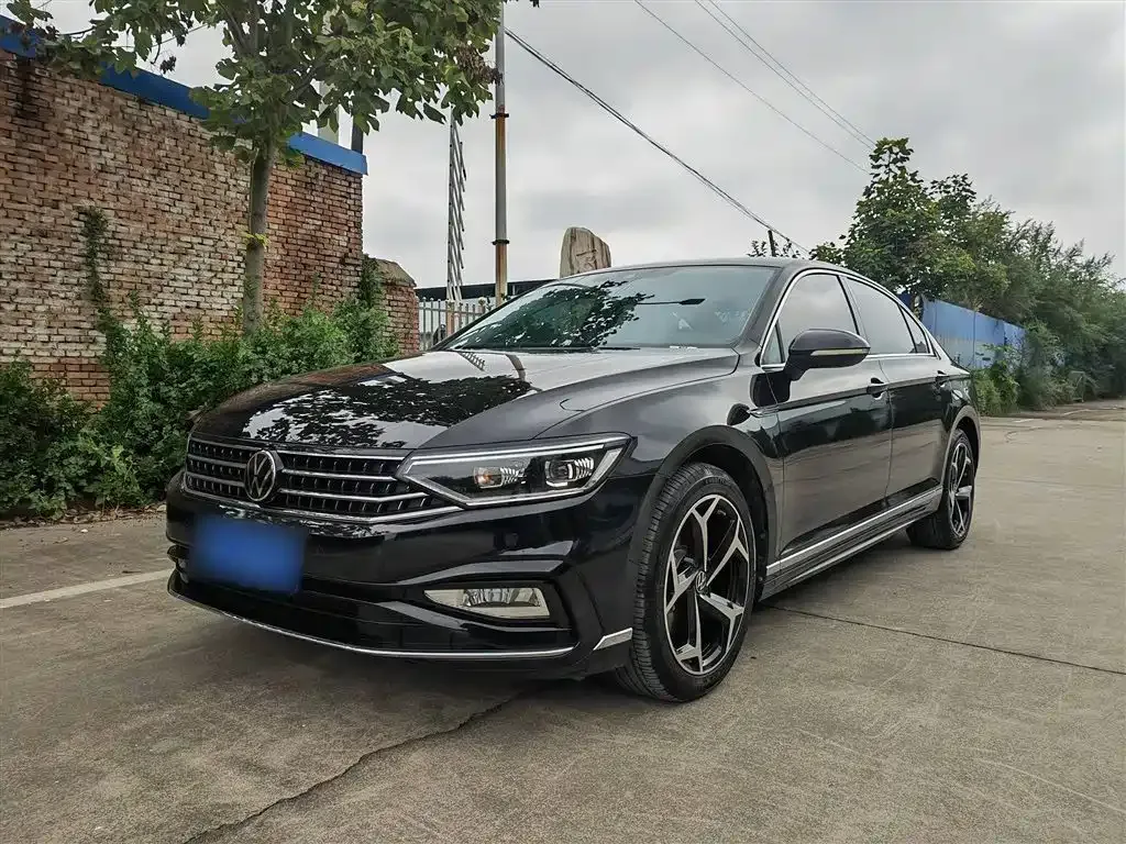 Volkswagen Magotan 2024 из CN, фото 2