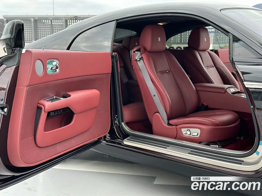 Rolls-Royce Wraith 2021 из KR, фото 8