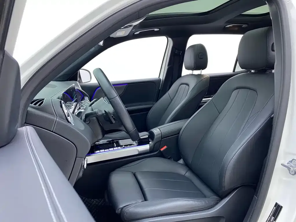 Mercedes-Benz GLB 2023 из CN, фото 7