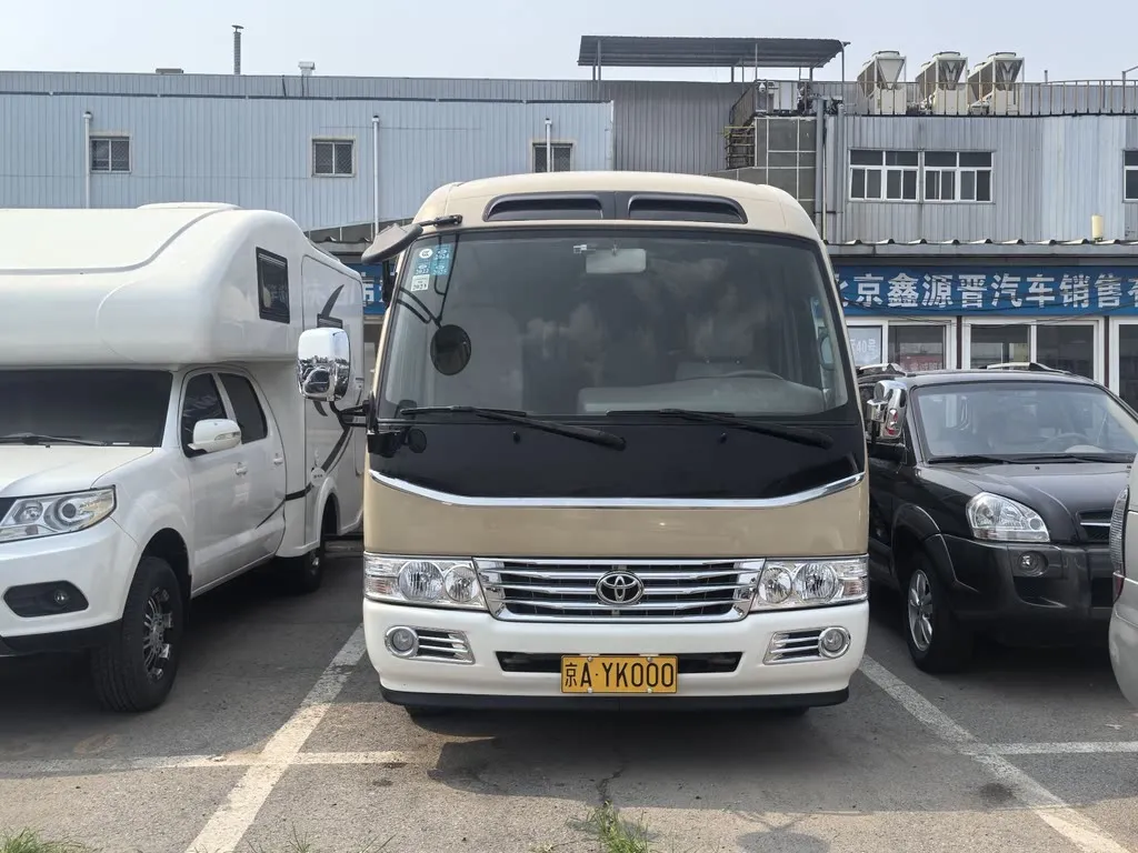 Toyota Coaster 2021 из CN, фото 2