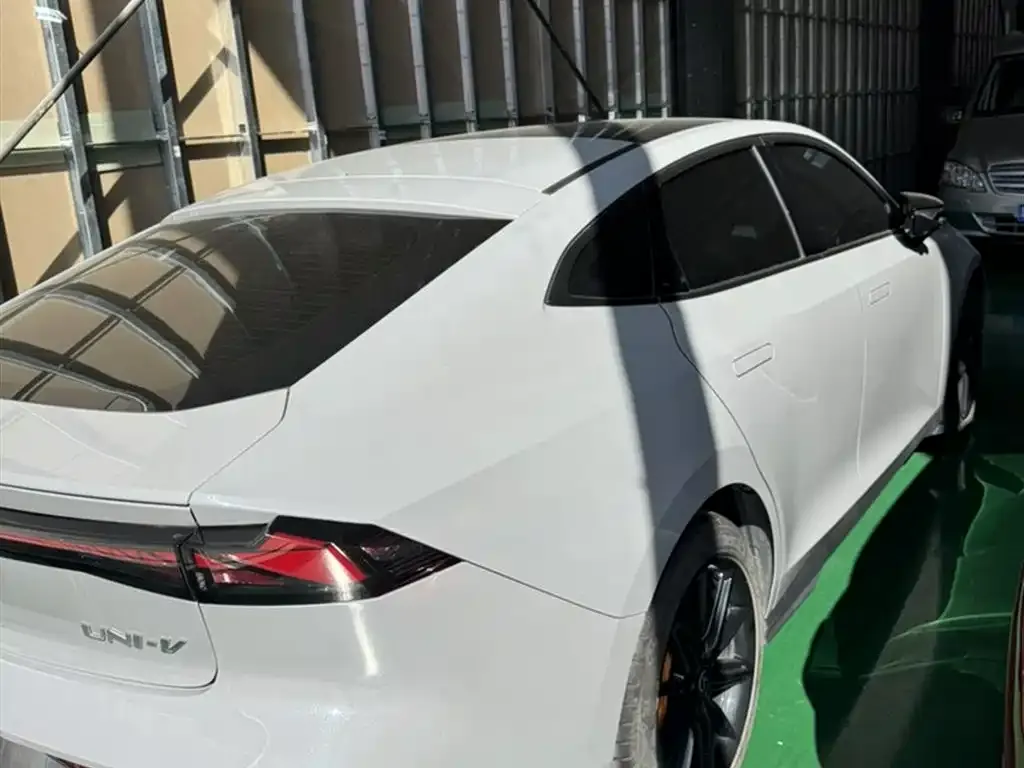 Changan UNI-V 2022 из CN, фото 9