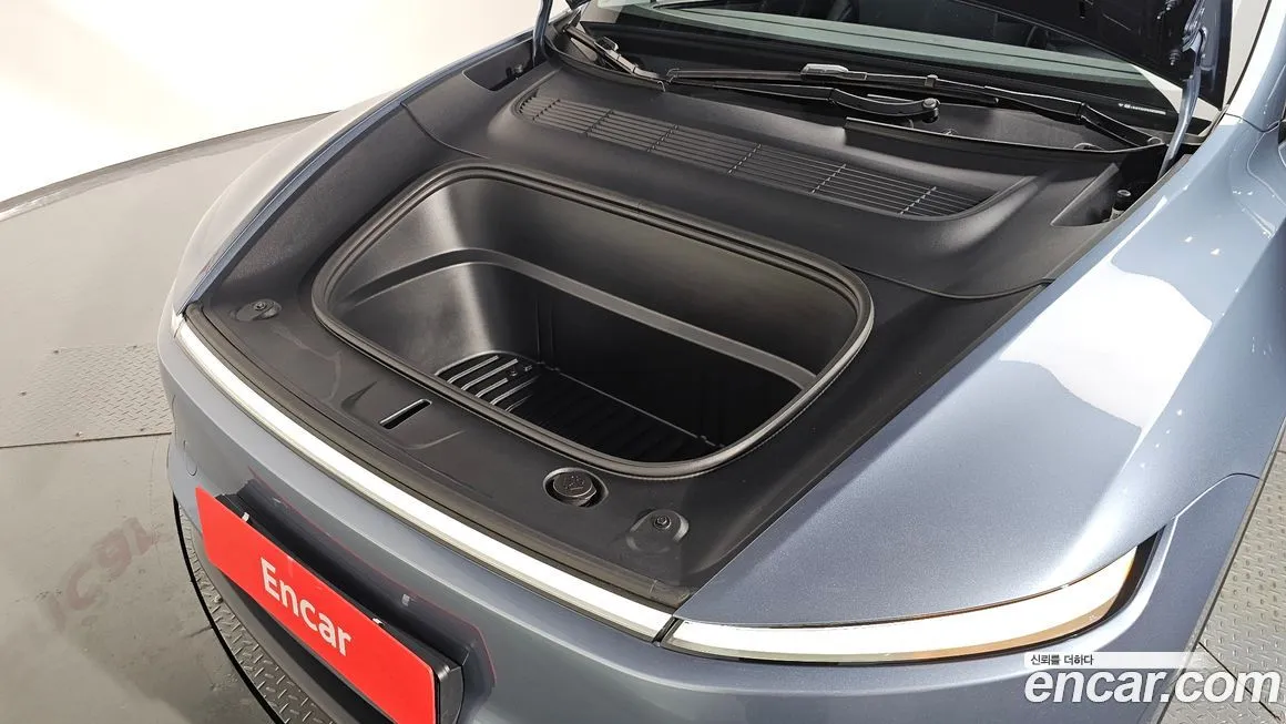 Tesla Model Y 2025 из KR, фото 6