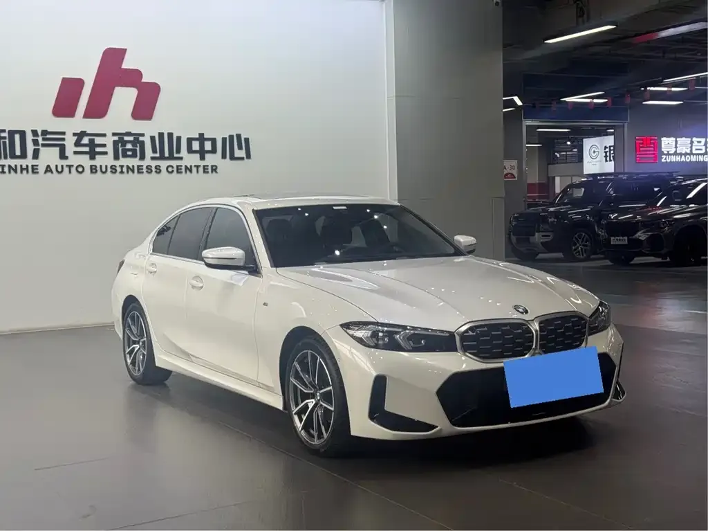BMW 3 Series 2024 из CN, фото 3