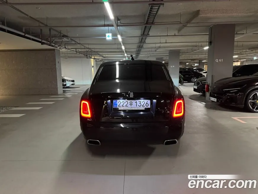 Rolls-Royce Phantom 2021 из KR, фото 4