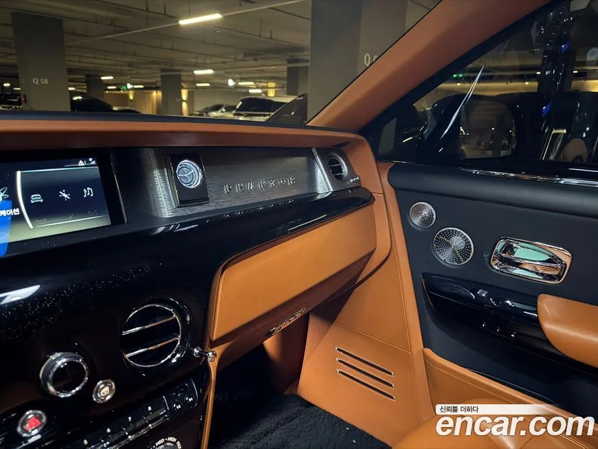 Rolls-Royce Phantom 2021 из KR, фото 7