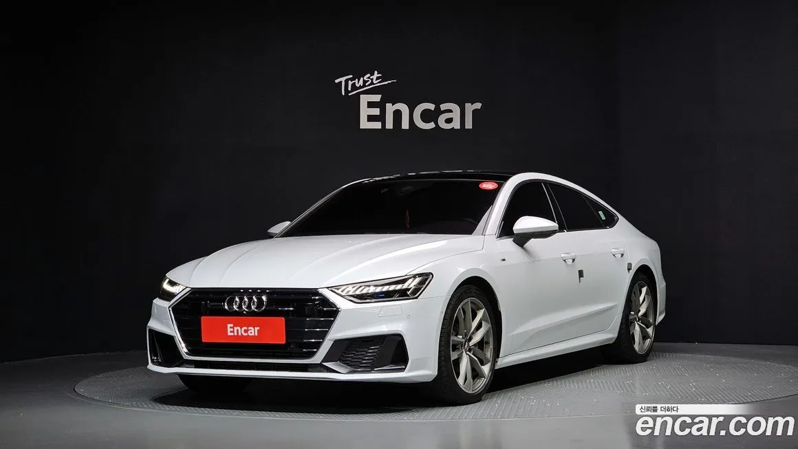 Audi A7 — фото 1