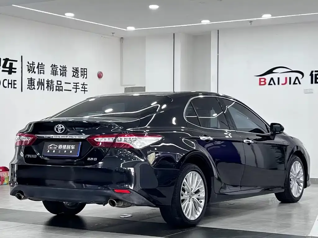 Toyota Camry 2021 из CN, фото 5