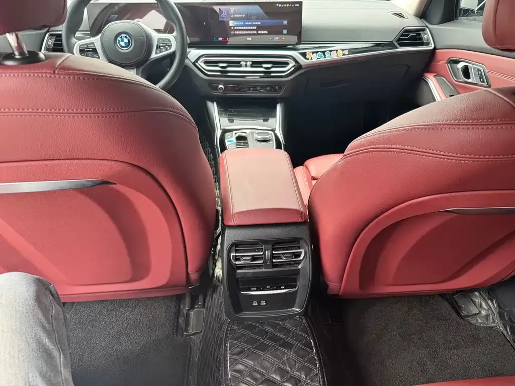 BMW i3 — фото 10