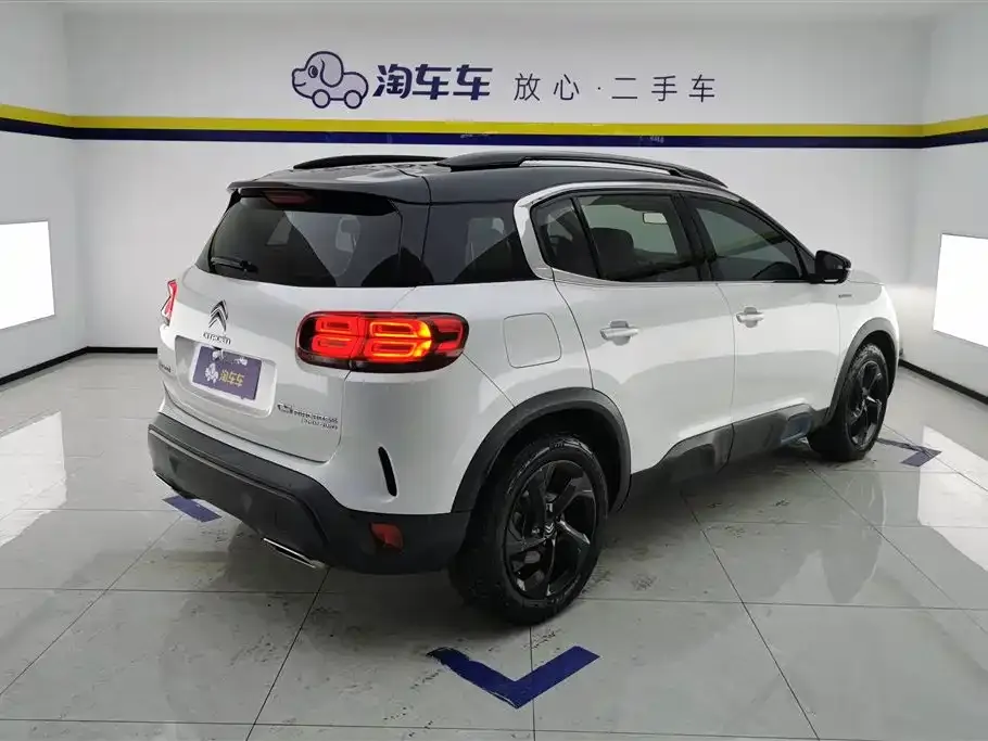 Citroen C5 AIRCROSS New Energy 2021 из CN, фото 3