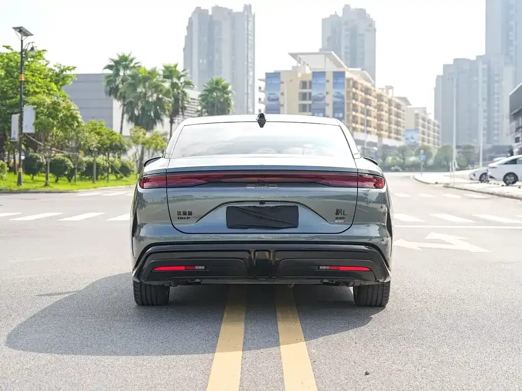 BYD Han L 2025 из CN, фото 6