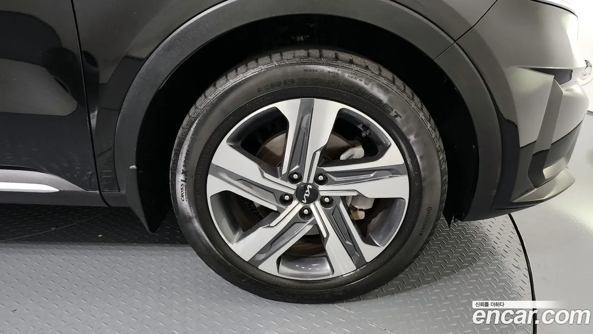 Kia Sorento — фото 5