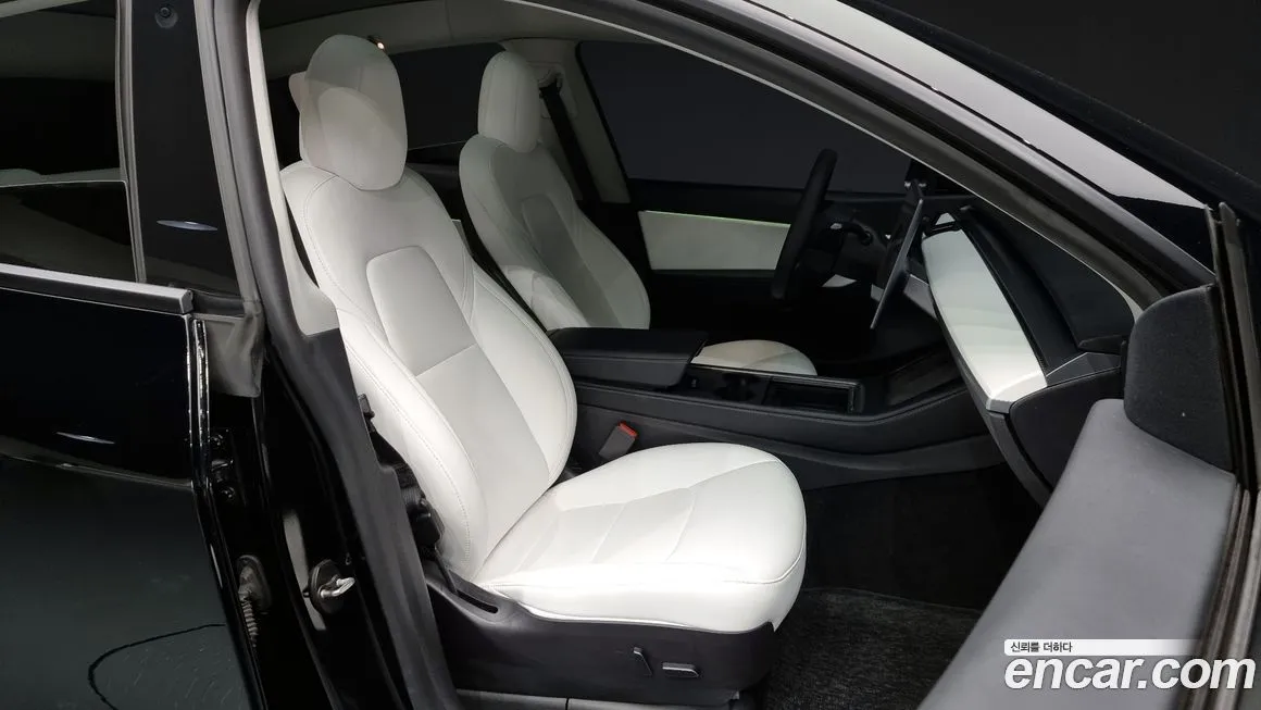 Tesla Model Y 2022 из KR, фото 10