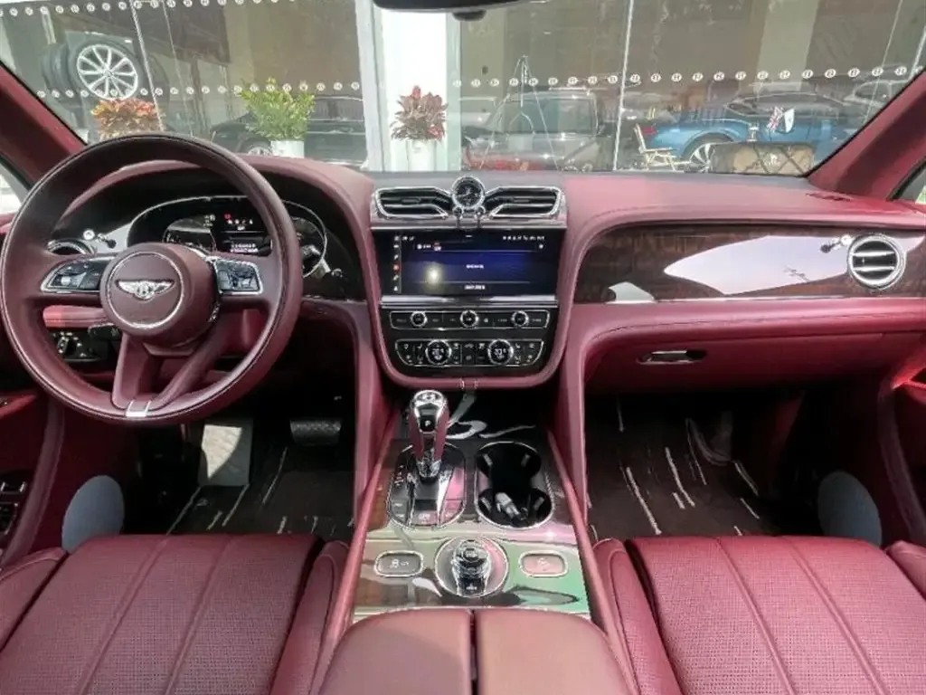 Bentley Bentayga PHEV 2021 из CN, фото 6