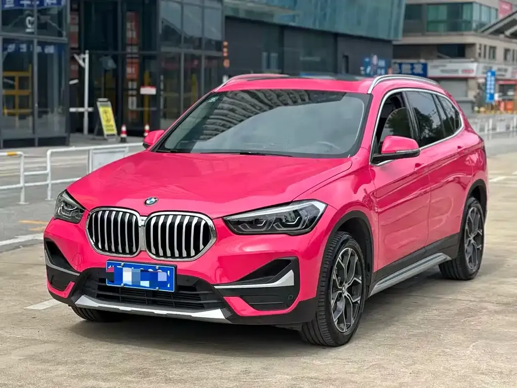 BMW X1 — фото 1