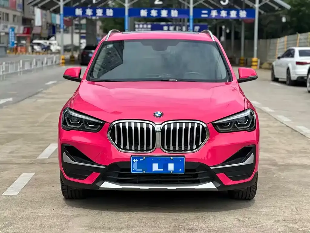 BMW X1 — фото 2