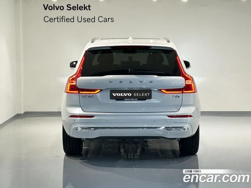 Volvo XC60 — фото 4