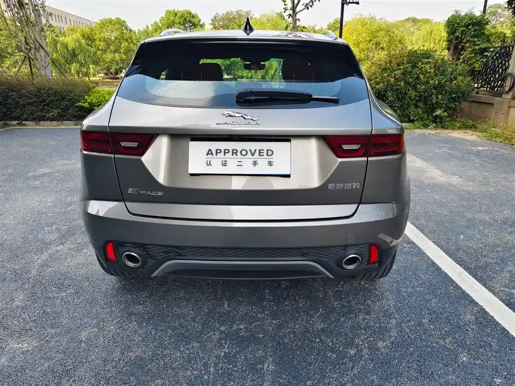 Jaguar E-PACE 2023 из CN, фото 3