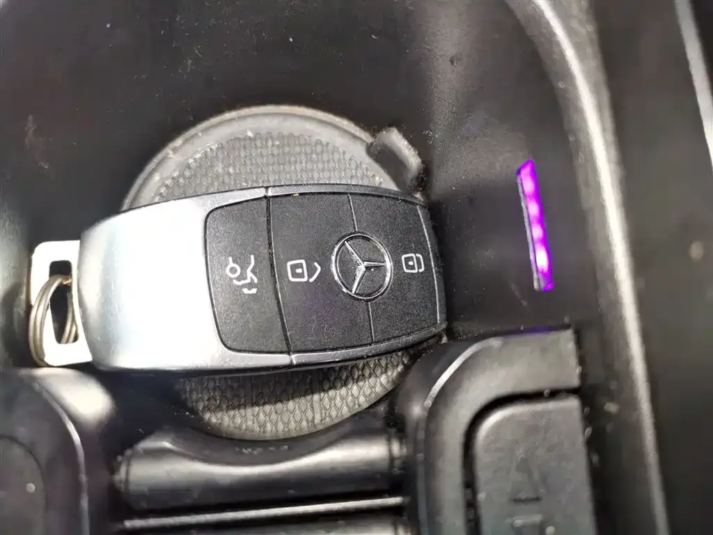 Mercedes-Benz GLB 2021 из CN, фото 9