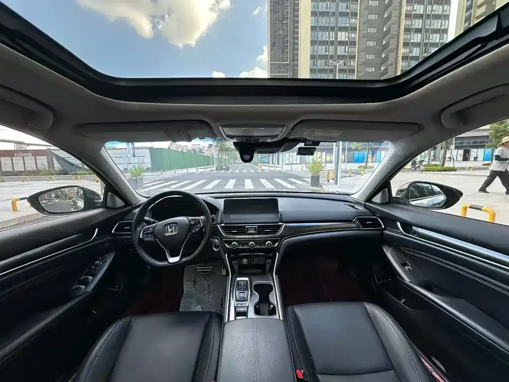 Honda Accord 2023 из CN, фото 7