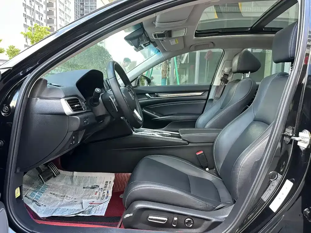 Honda Accord 2023 из CN, фото 8