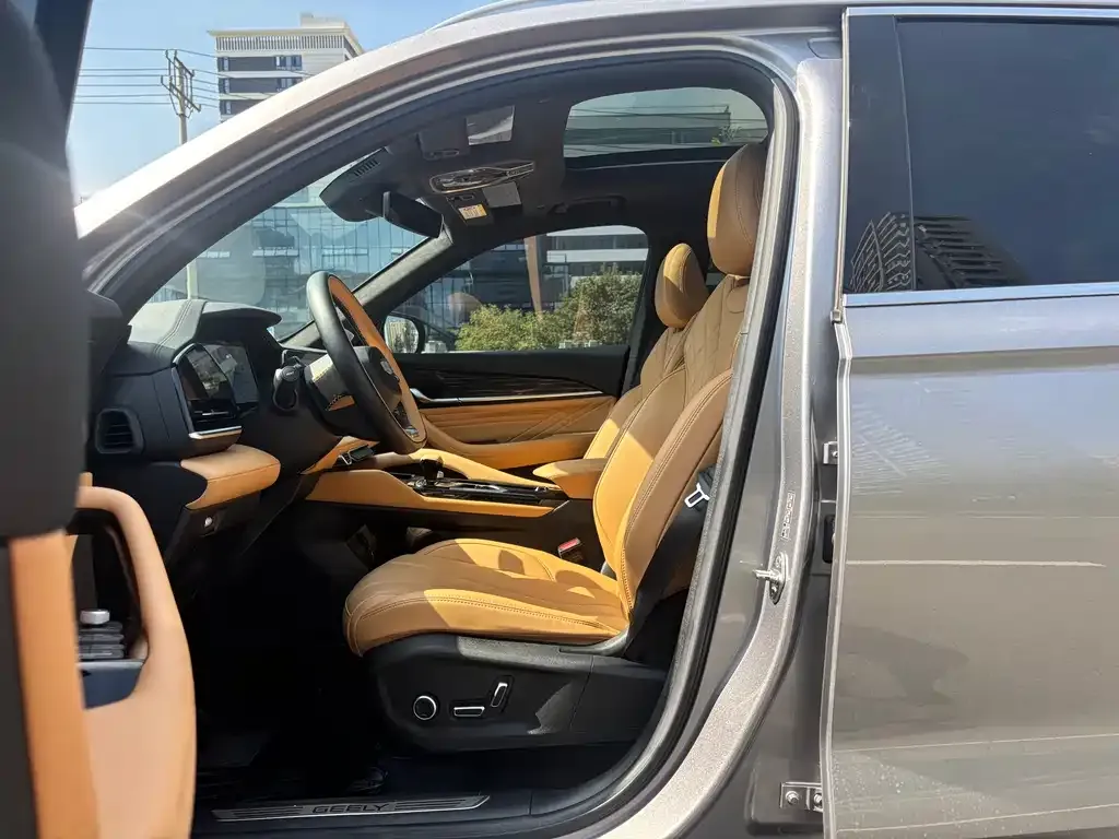 Geely Xingyue L 2024 из CN, фото 4