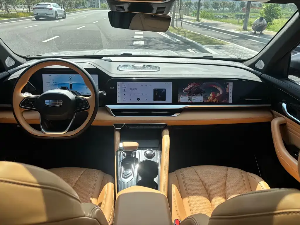 Geely Xingyue L 2024 из CN, фото 8